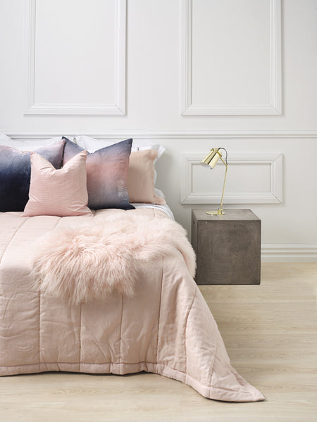 Blush Linen Quilt