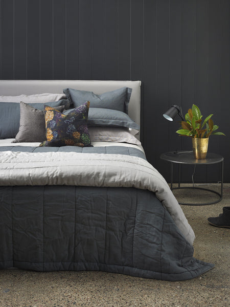 Slate Linen Quilt