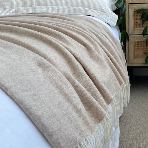 Loomwares Cashmere Merino Throw XL - Oatmeal – Thread Design