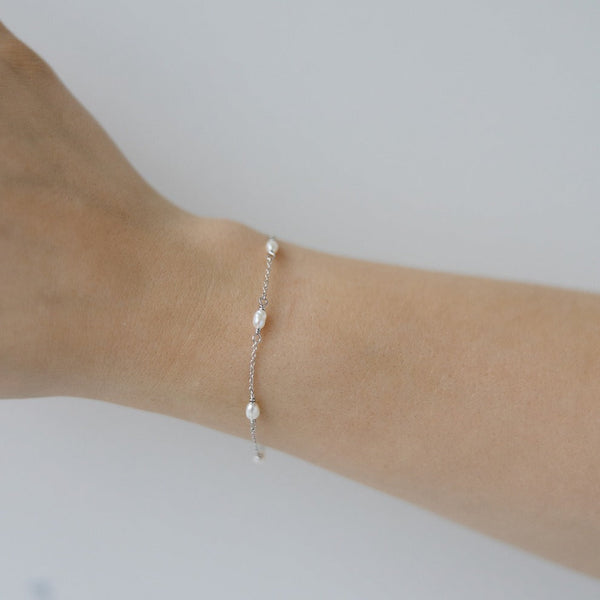 Sophie Pop of Pearls Bracelet in Silver image 2