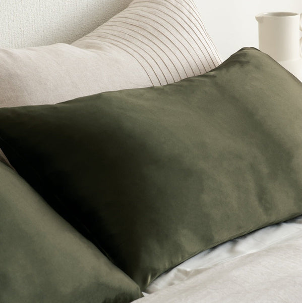 Bianca Lorenne Silk Pillowcase in Olive image 2