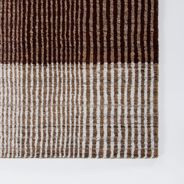 Bedrock Outdoor Rug - Claret