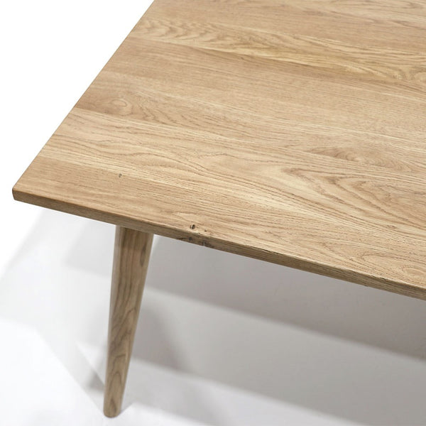 Vaasa Oak Dining Table