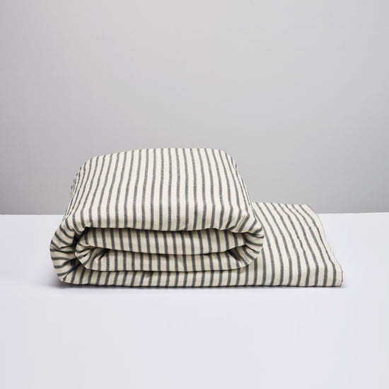Thread Design White Linen Duvet Cover