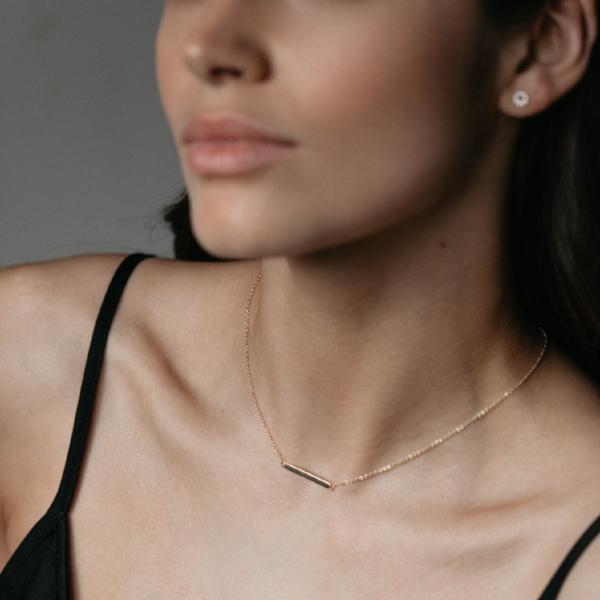 Bar Necklace Gold – Thread Design